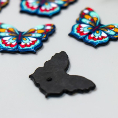 Decor plastic "Bright butterfly" 3.1x2 cm-1