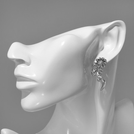 Earrings with rhinestones "flowers" bends, white color in silver-3