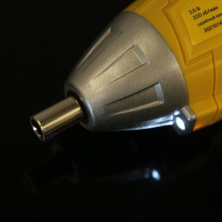 Tundra screwdriver, two-position handle, backlight, Li-Ion 1300 MAH, 200 rpm, 3.5 N*m-13