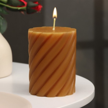 Candle-cylinder aromatic twisted "lavender and citrus", 7.5x10 cm