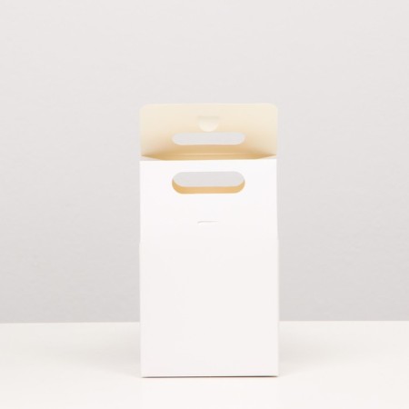 Box-pack with handle, white, 15 x 10 x 6 cm-1