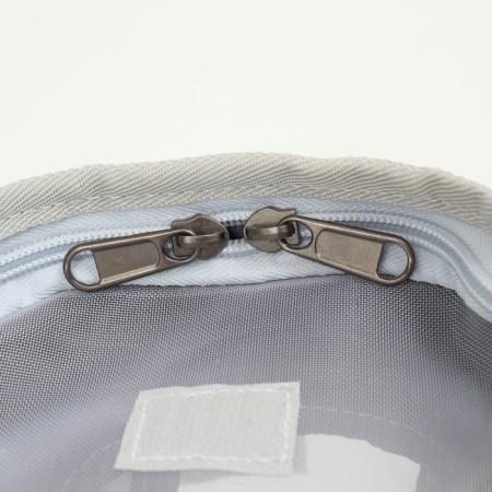 An animal carrier bag with a sliding window, 24 x 25 x 41 cm, gray-7