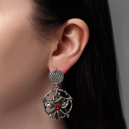 Earrings "Spiders", red color in black silver-2