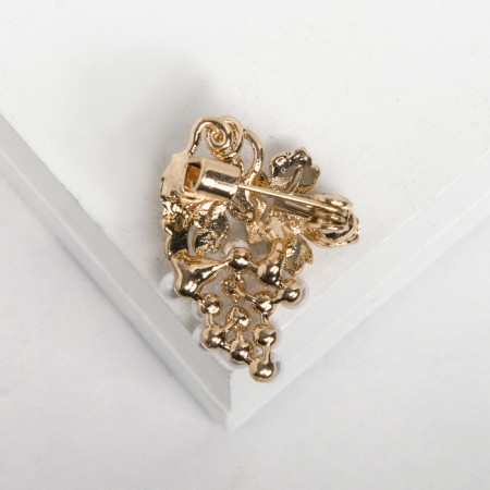Brooch "Grapes" mini, white color in gold-1