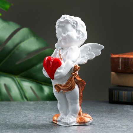 Figure "Angel with a heart in his hands" 18x10cm-1