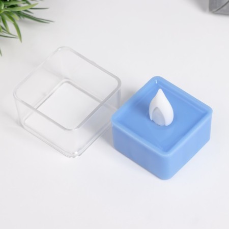 Nightmare "Candle Square" LED 0.5W from 3XAG10 batteries 4x4x4.5 cm Risalux-2