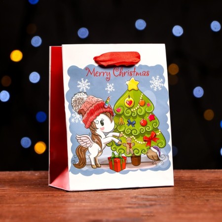 Laminated "New Year unicorn" 11.5 x 14.5 x 6 cm