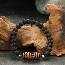 Bracelet from Lava with Busina Ji 