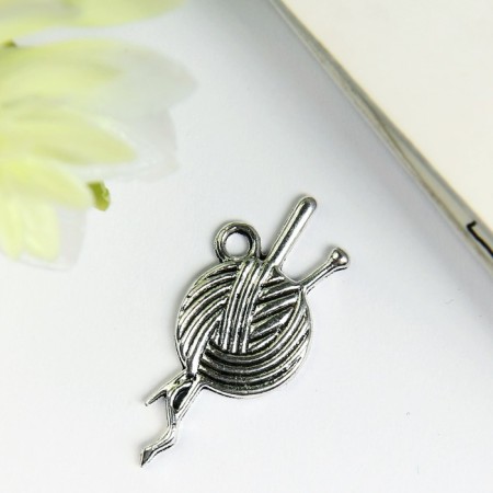 Decor for creativity Metal "Blunker of the Yarn with Kitzers" silver 1.2x2.5 cm