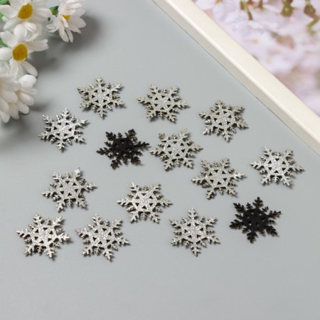 Decor for the creativity of the felt shine "Snowflake" 3x3 cm-1