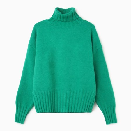 Women's sweater, green color, one size (46-50)