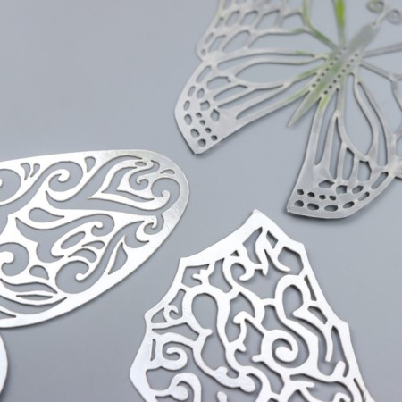 Plastic sticker "Babochi silver" set "set 12 pcs 12 cm, 10 cm 8 cm-1