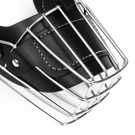 Mercorizer Metal No. 3 with a tripartite strap, pressed skin, black-10