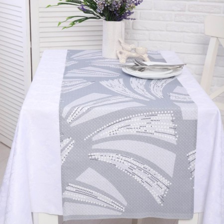 Gabant - a path on the table pearls 40x150cm, horn, cotton 100%-1