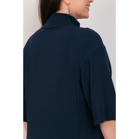 Women's dress, size 56-7