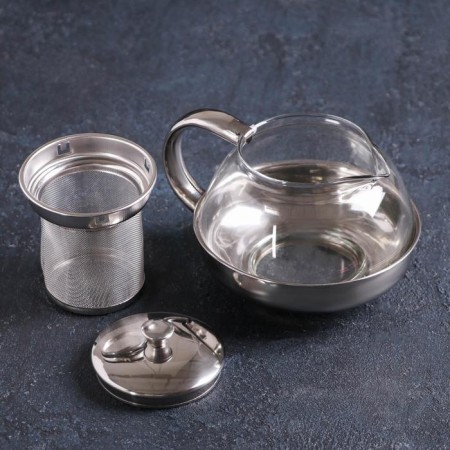 A glass teapot with a metallic sieve "metallic", 600 ml-1