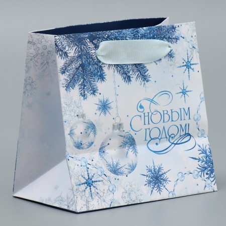 Laminated square "Snowflakes", 14 x 14 x 9 cm, New Year-3