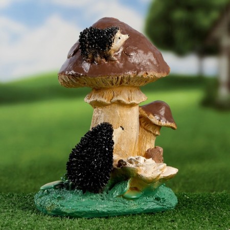 Garden figure "Hedgehogs on the fungus" 19x16x26cm-1