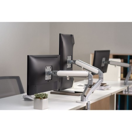 Crasstein for Monitors Ultramounts UM735SIL Gray/Silver 17 "-27" Max.7kg mount to 107755-7