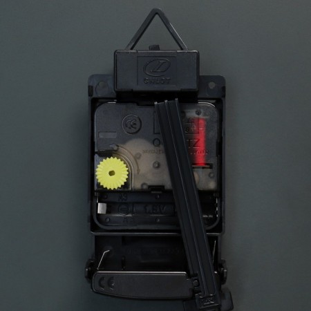 Wall clock, series: pendulum, "house", smooth move, 46 x 72 cm-3