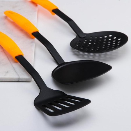 A set of kitchen supplies of the orange, 6 items-3