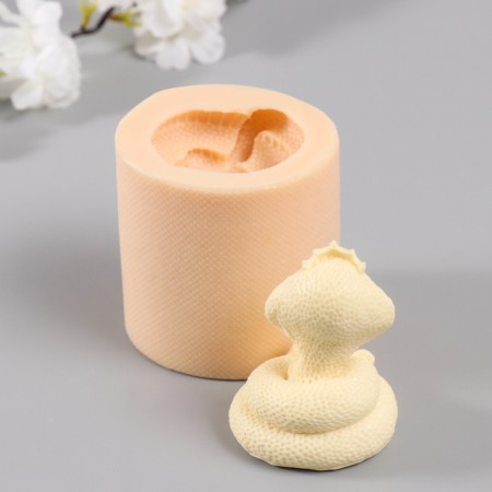 Mold "Snake No. 11" 8x6x6.3 cm-2
