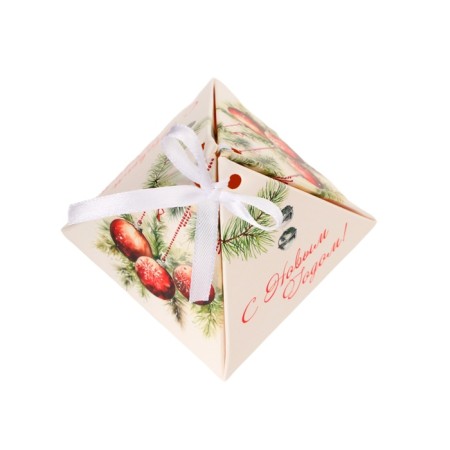 New Year. Bonbonniere, New Year's gift packaging "Berries and toys", 7 × 7 × 7.5 cm.-3