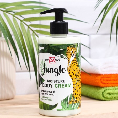 The body cream moisturizes with aloe vera and green tea "Modamo" 460 ml