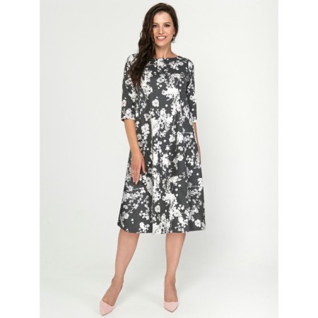 Women's dress, size 64