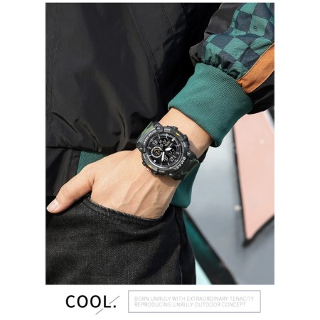 Watch is electronic watch, with an alarm clock, D-5.6 cm, strap L-25.5 cm, 5 atm-1