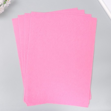 Fetr 1 mm "pink" set 4 sheets 30x40 cm-1
