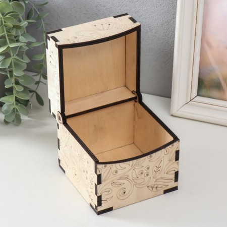 Casket-Cub for painting "Curls" 10.7x10.7x10.7 cm, plywood 6mm-1