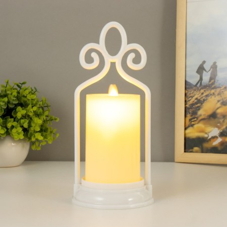 Spinker "candle on the candlestick" LED from batteries 3haaa white 11x11x25 cm Risalux-1