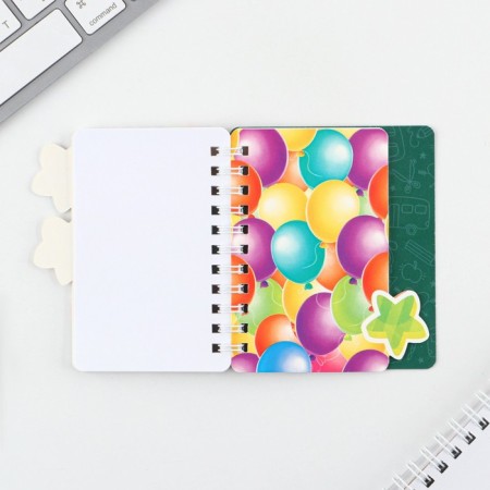 Notepad for graduation with dividers on the crest "Graduate of kindergarten" format A7, 40 sheets-4