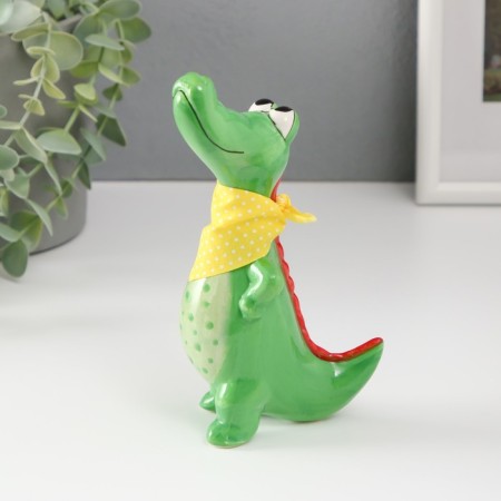 Souvenir Ceramics "Crocodile with a scarf" bright green 9.3x6x16.3 cm-1