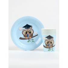 A set of paper utensils 
