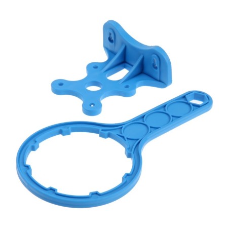 The Aquabrait filter case is ABF-1044, 3/4, for cold water, a key and fasteners, a transparent-10