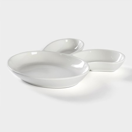 Porcelain dish for feeding Magistro "Eared Zay" with two saucers, 27 × 22.5 cm, white color-2