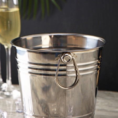A “classic” stainless steel bucket, 2.7 l, 18 × 17 cm-2