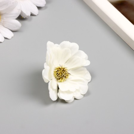 Budon on the leg for decoration "Multilayer chamomile White" 6x6 cm-1