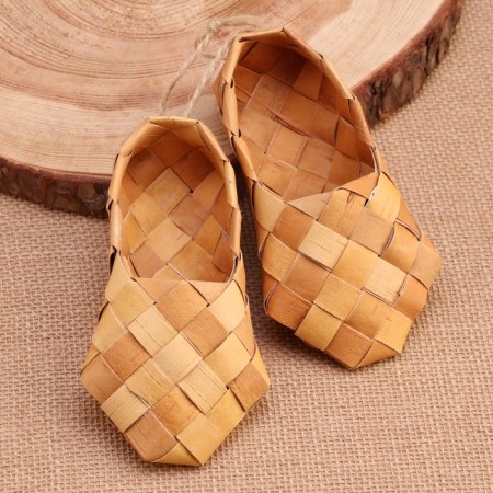 Souvenir bast shoes, 15 cm, birch bark