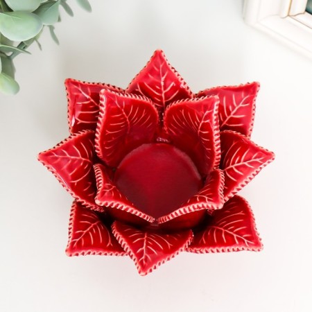 Ceramics candlestick on 1 candle "Rose leaves" D-4.2 cm red 13x13x9 cm-3