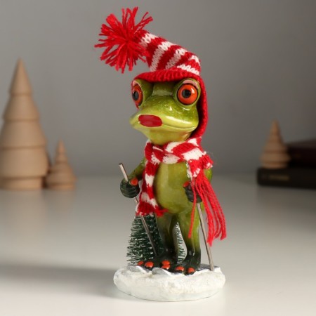 Souvenir Polystone Lac "frog in a hawap and a ski scarf" 8.5x7x14 cm-3