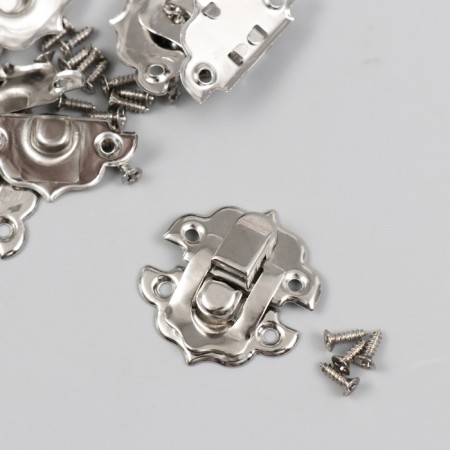 Castle Metal for the casket silver + nails. set 10 pcs 2.9x3 cm