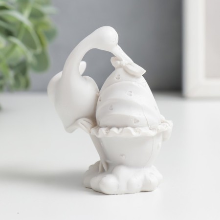 Figure Polystone "Stork with the baby" 7.5x5x6.2 cm-2