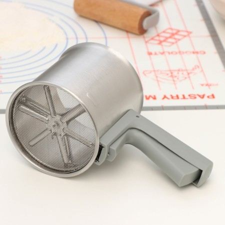 ADAGIO flour sifter, stainless steel, d = 10 cm, chick's handle color-3