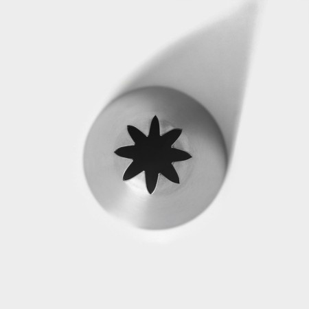 Confectionery nozzle "Closed star", D = 3.4 cm, output 1.1 cm, stainless steel-2