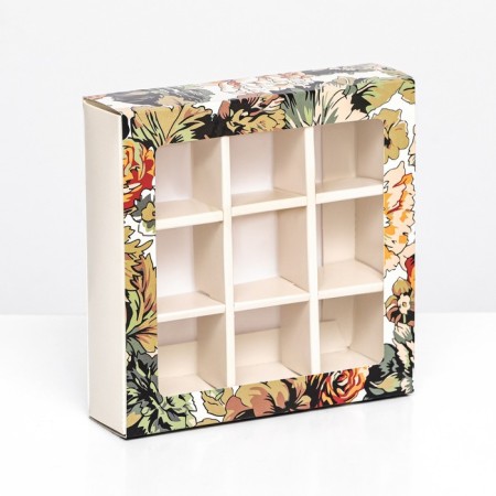 Box for 9 sweets with a shell, "inspiration" 13.8 x 13.8 x 3.8