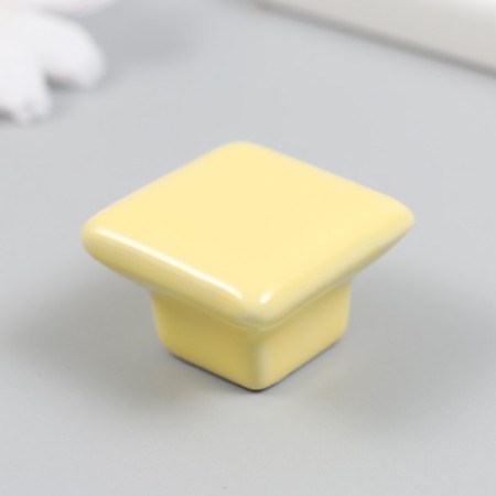 Pen for the casket ceramics, metal "Square" yellow 3.3x3.3x2.1 cm-1
