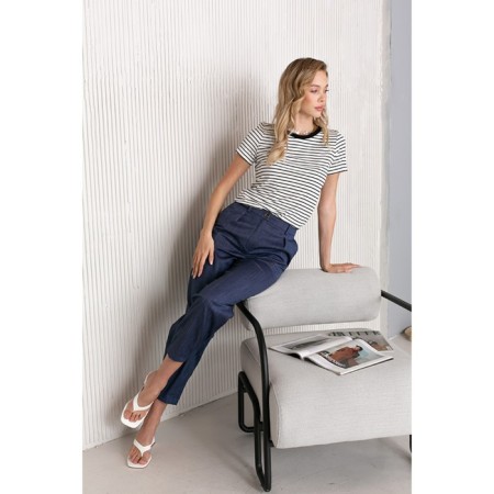 Women's pants, size 44 58385